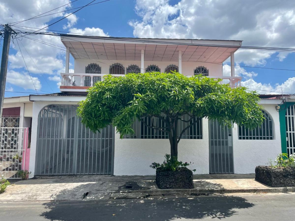 Casa Robles - Room Close To Airport #2 Managua Exteriör bild